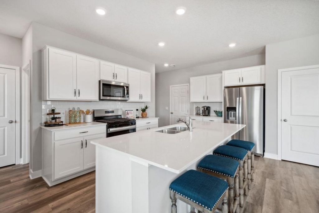 976 Stone Creek Drive, Jordan, MN 55352 Main Photo