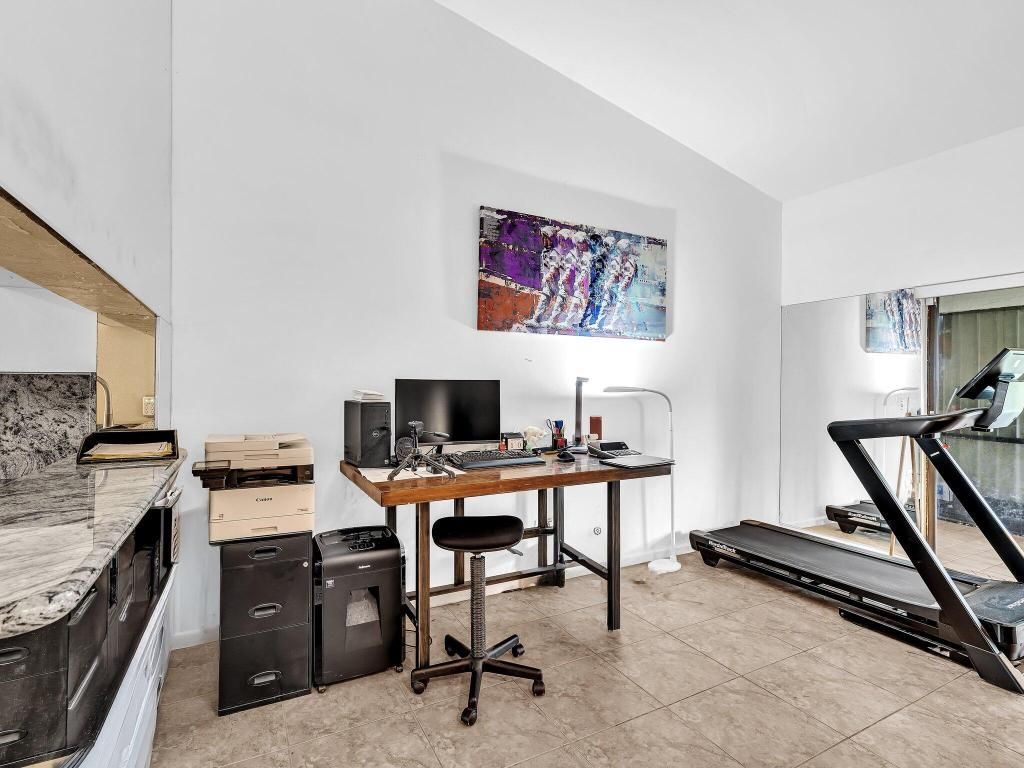 1045 NW 18th Avenue, Delray Beach, FL 33445 Photo