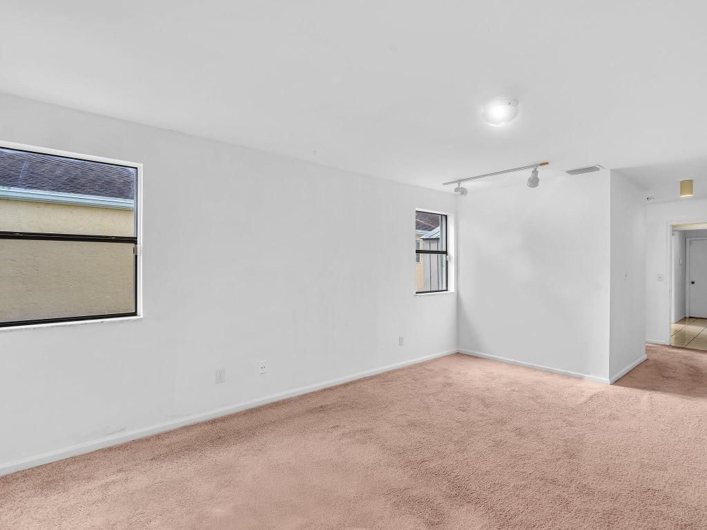 1045 NW 18th Avenue, Delray Beach, FL 33445 Photo