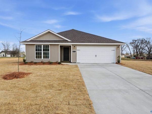 20112 Hillsborough Street, Athens, AL 35613