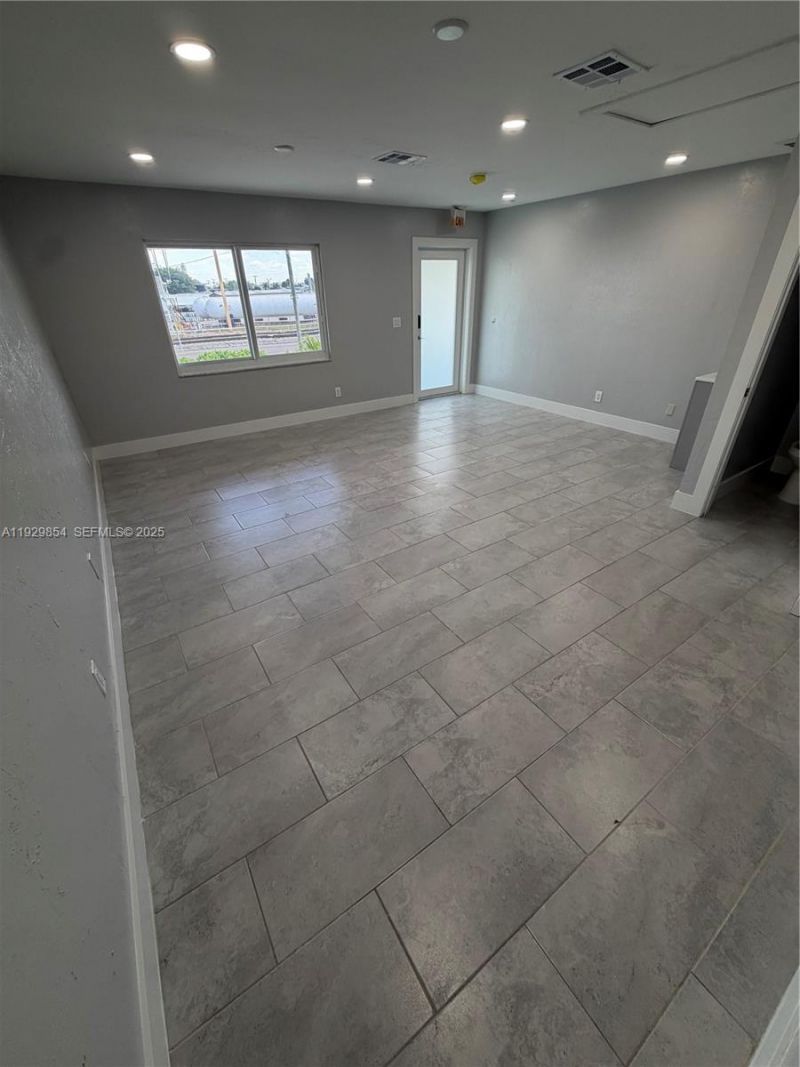 2700 Evans, Unit 6, Fort Myers, FL 33901 Photo