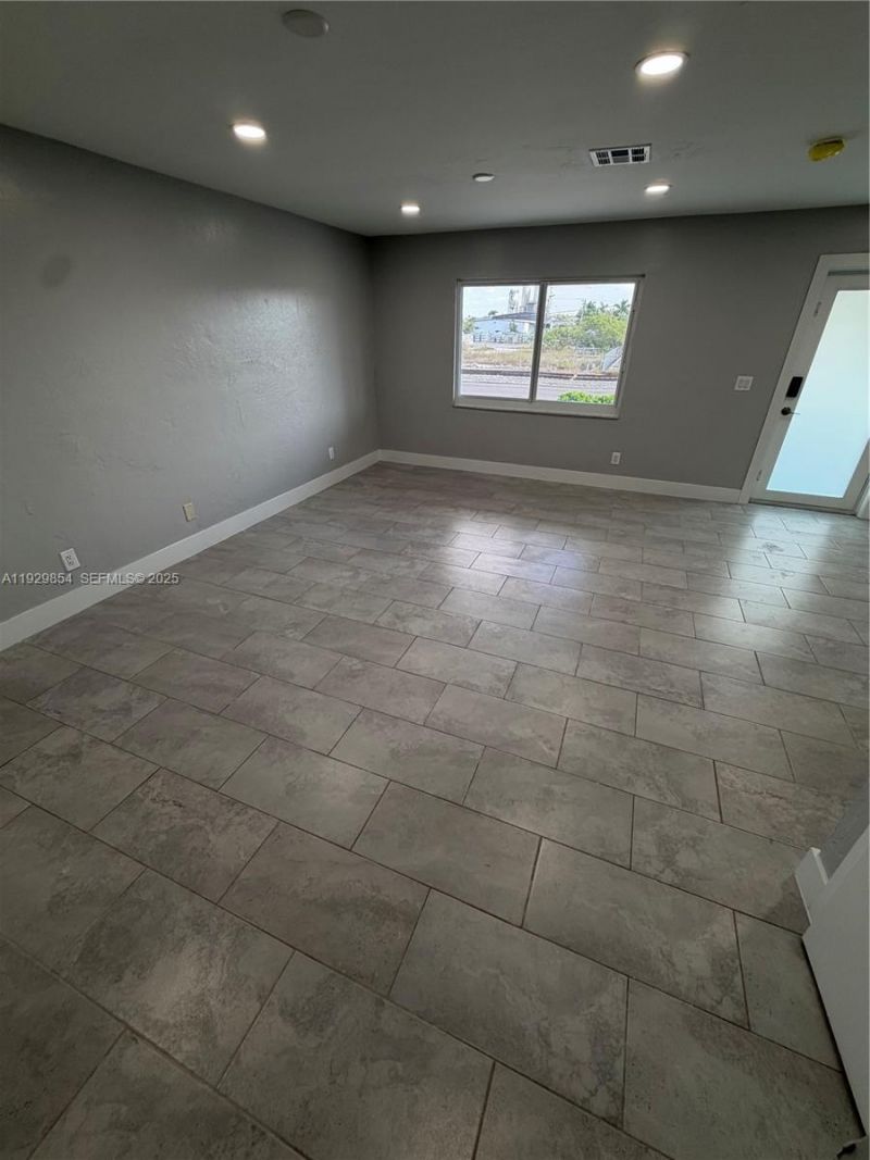 2700 Evans, Unit 6, Fort Myers, FL 33901 Photo