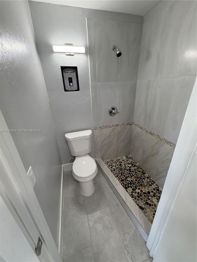 2700 Evans, Unit 6, Fort Myers, FL 33901 Photo