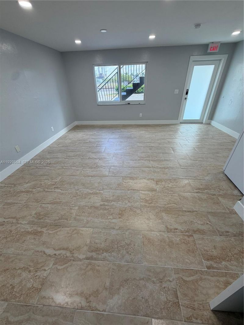 2700 Evans, Unit 6, Fort Myers, FL 33901 Photo