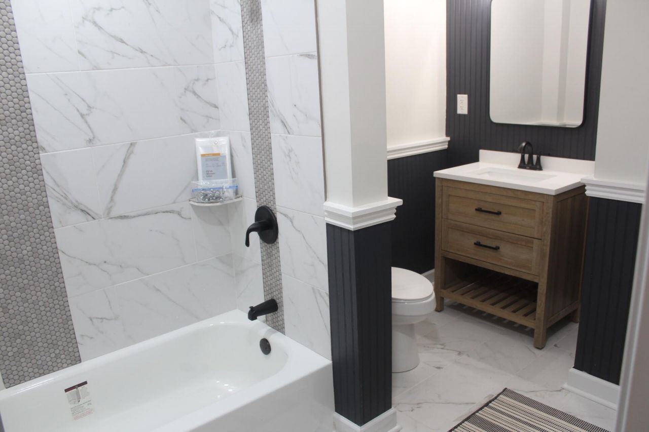 955 Laurie Lane Photo 10