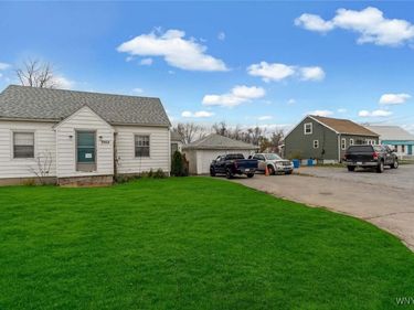 3964 Southwestern Boulevard, Orchard Park, NY 14127