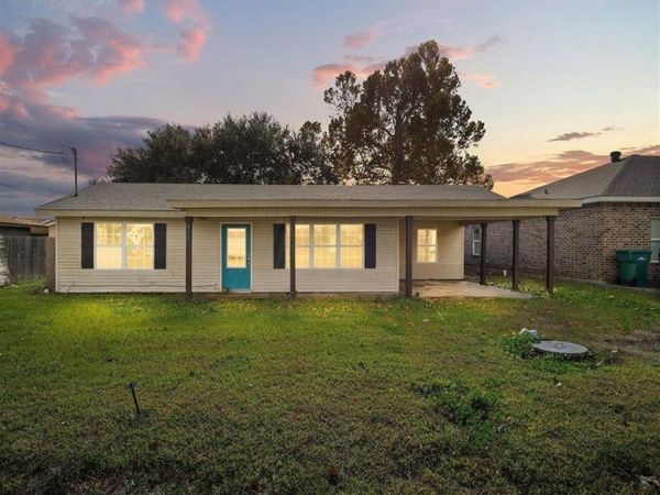 316 Arabie Street, Lake Charles, LA 70607