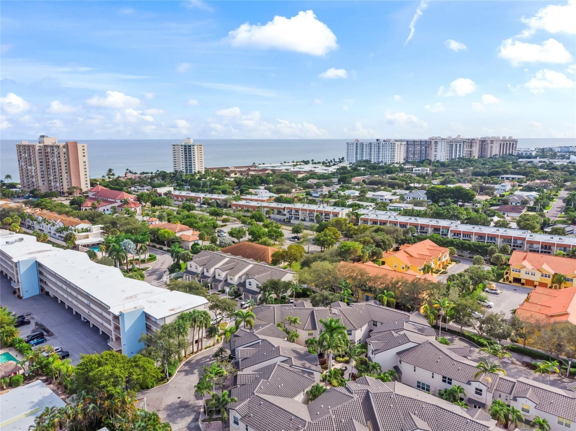 1900 Oceanwalk Lane, Unit 136, Lauderdale by the Sea, FL 33062 Photo