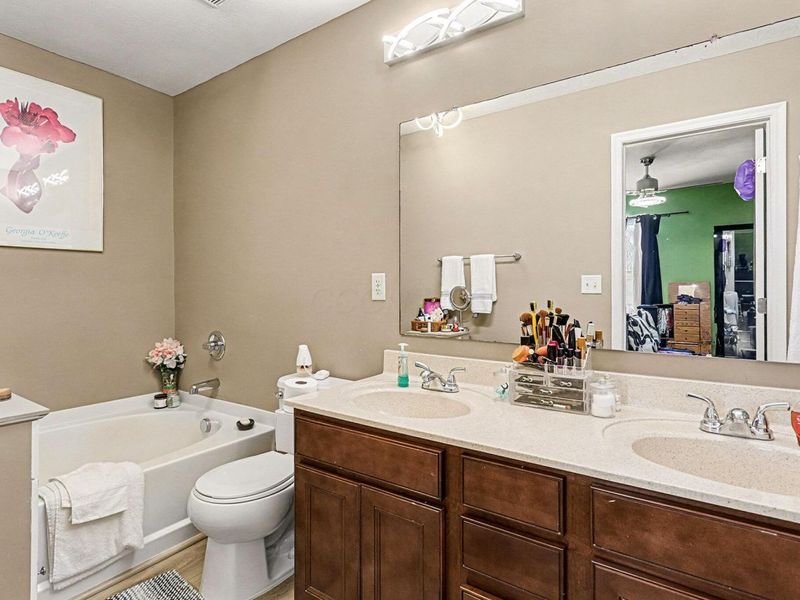 3853 Winding Path Drive, Canal Winchester, OH 43110 Photo 18