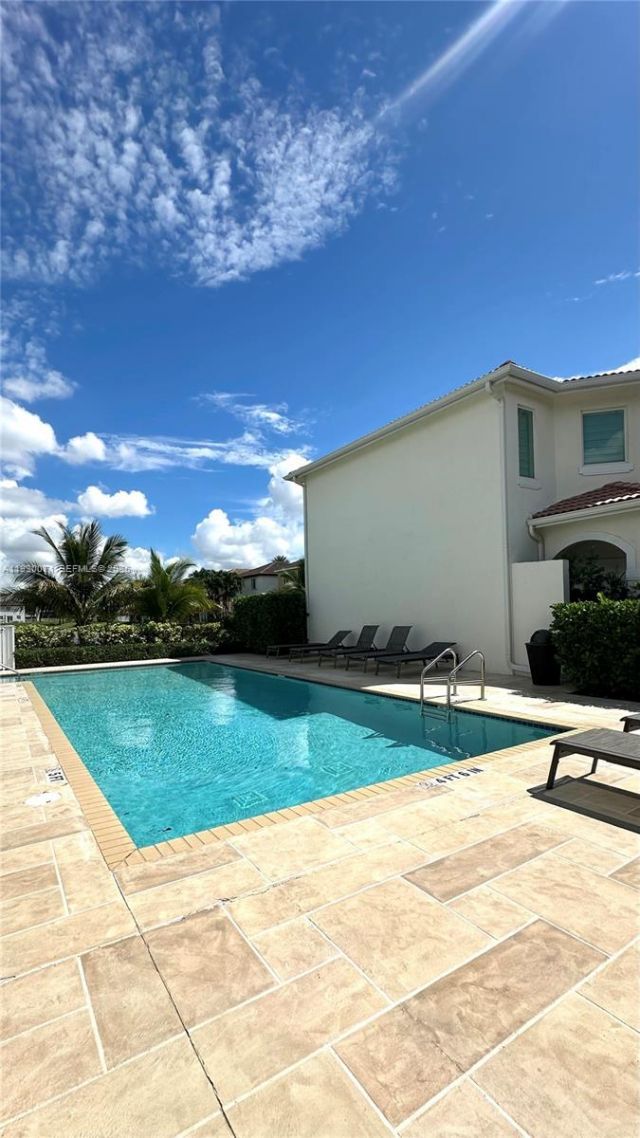 4316 NW 113th Ct, Doral, FL 33178 Photo