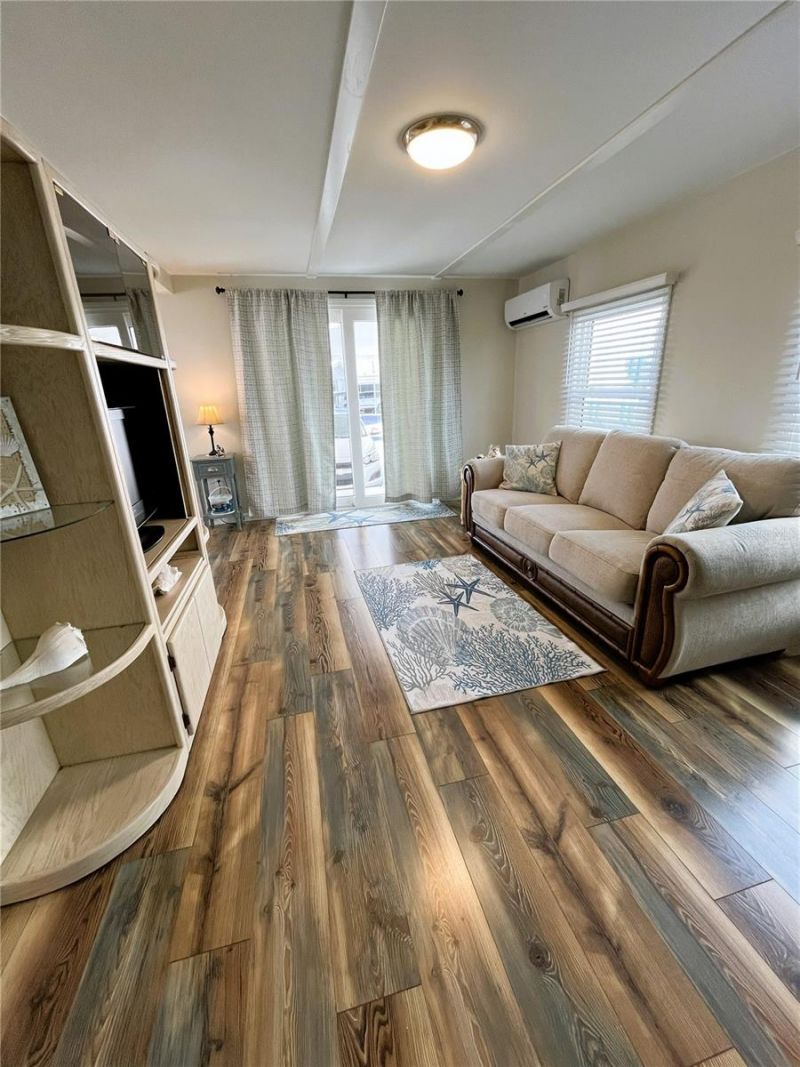 1811 Pennsylvania Avenue, Bradenton, FL 34207 Photo