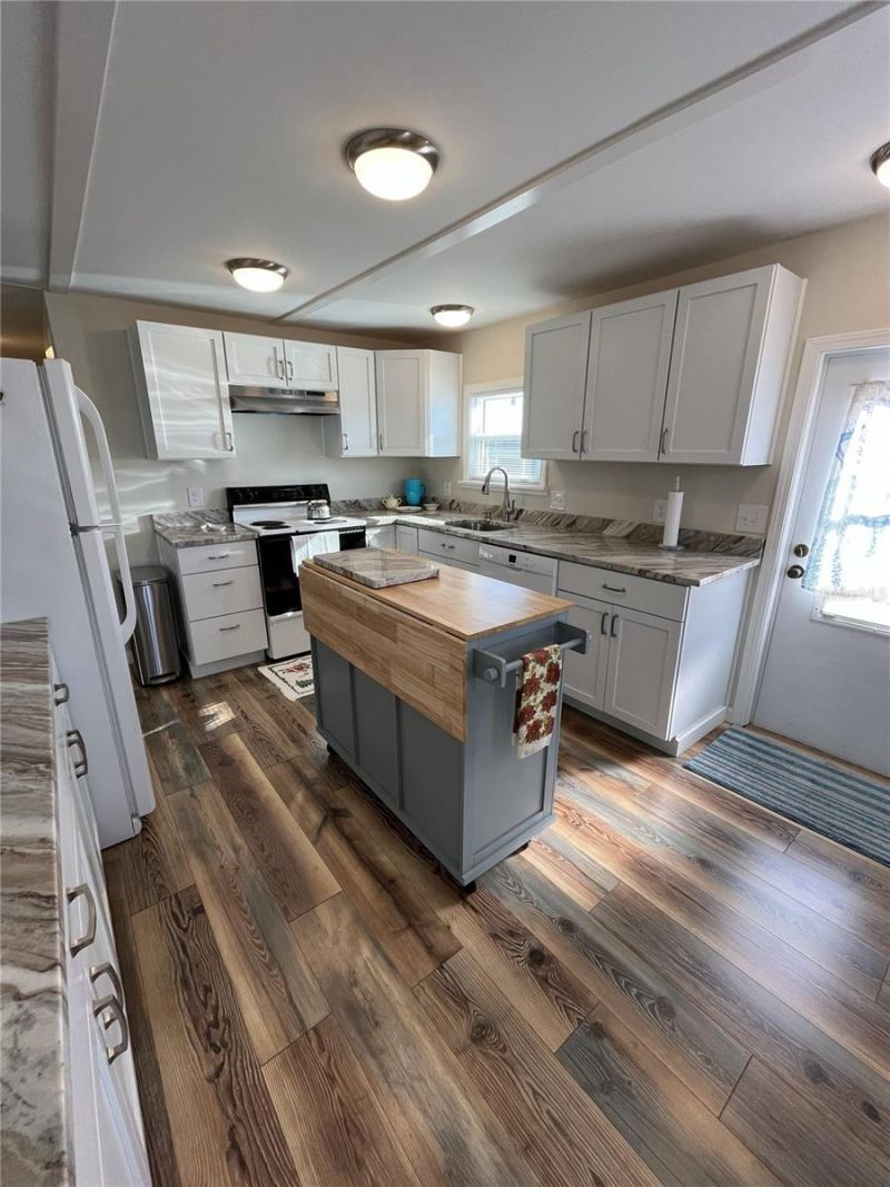 1811 Pennsylvania Avenue, Bradenton, FL 34207 Photo