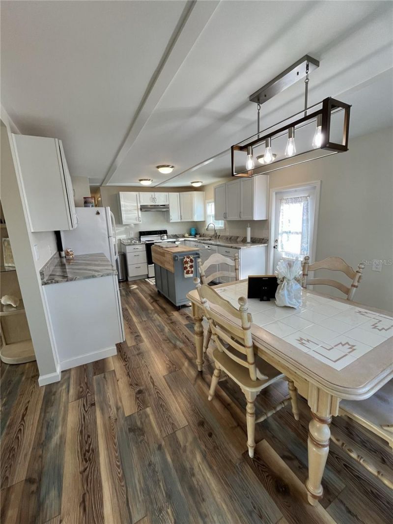 1811 Pennsylvania Avenue, Bradenton, FL 34207 Photo