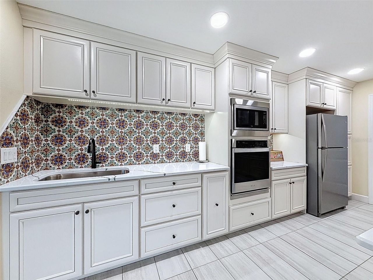 8423 E Zephyr Wing Court, Floral City, FL 34436 Photo