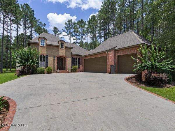 10 Magnolia Crossing Road, Sumrall, MS 39482