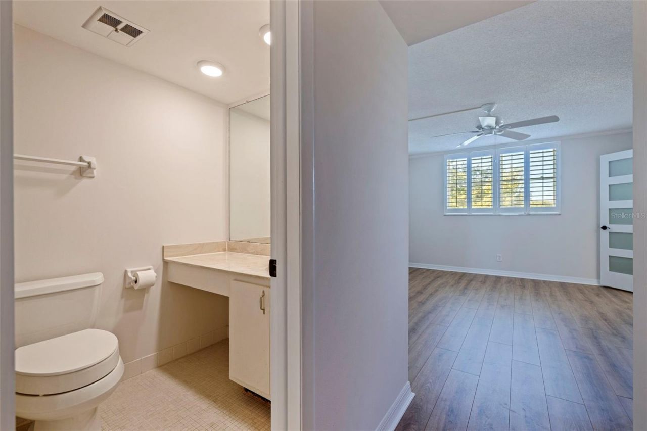 4890 Bay Street Ne, Unit 330, Saint Petersburg, FL 33703 Photo