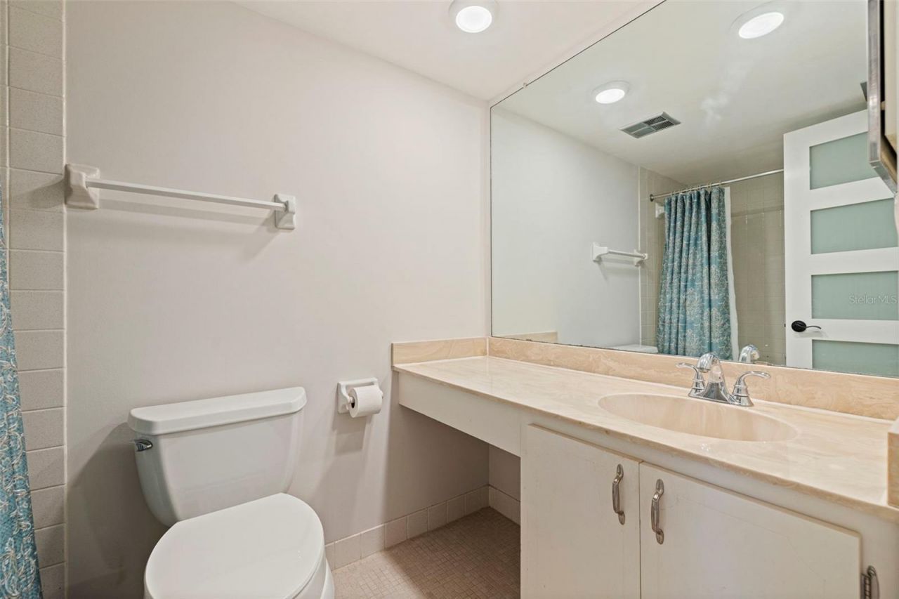 4890 Bay Street Ne, Unit 330, Saint Petersburg, FL 33703 Photo