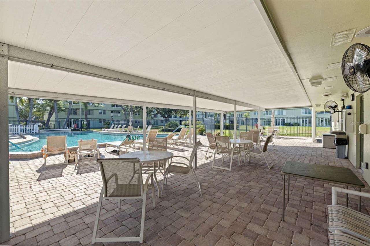 4890 Bay Street Ne, Unit 330, Saint Petersburg, FL 33703 Photo