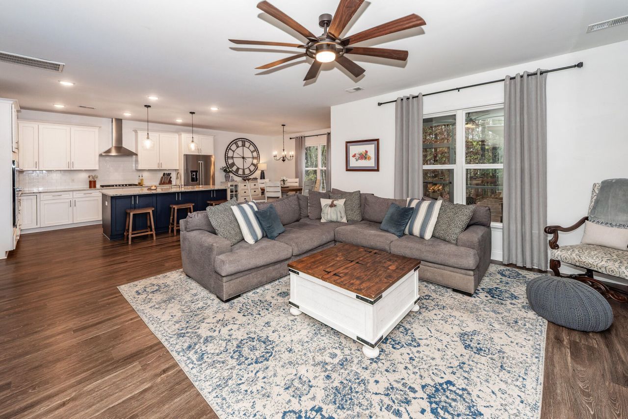 2045 Tacoma Circle Photo 11