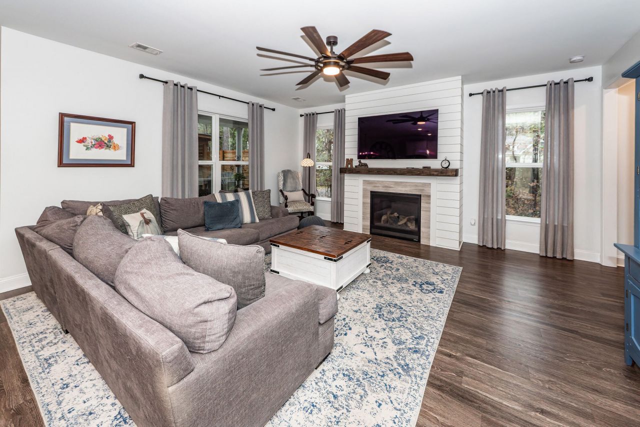 2045 Tacoma Circle Photo 15