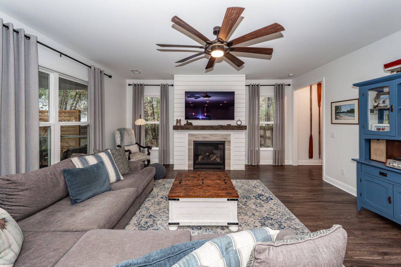 2045 Tacoma Circle Photo 16