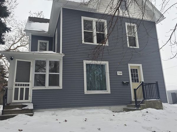 708 Park Street, Reinbeck, IA 50669