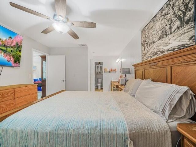 698 SW Veronica Avenue, Port Saint Lucie, FL 34953 Photo