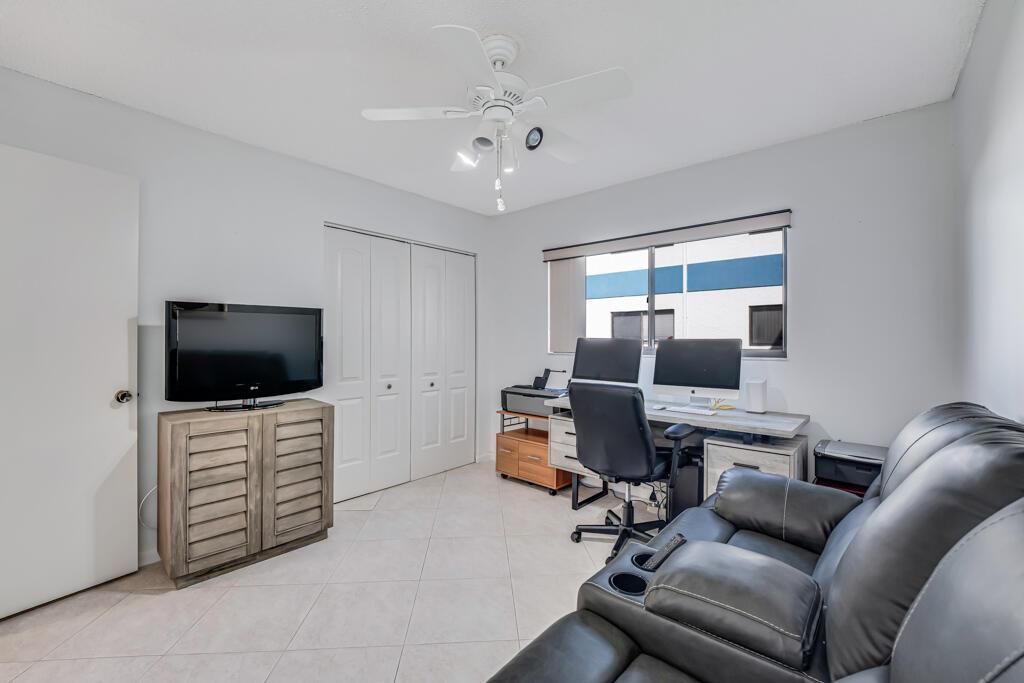 15301 Pembridge Avenue, Unit 49, Delray Beach, FL 33484 Photo