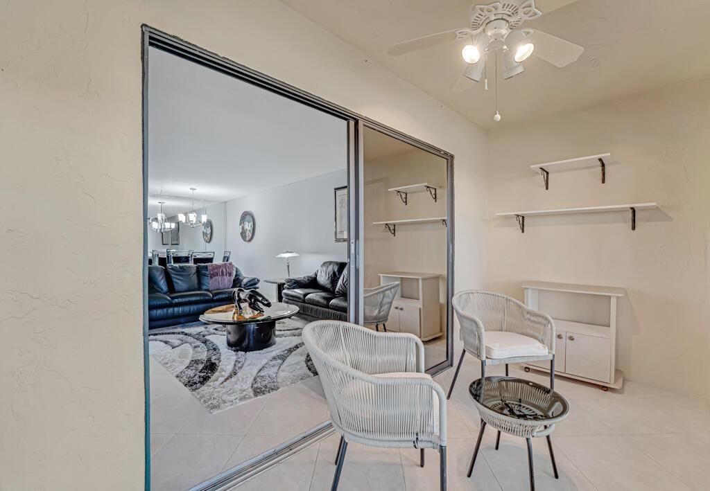 15301 Pembridge Avenue, Unit 49, Delray Beach, FL 33484 Photo