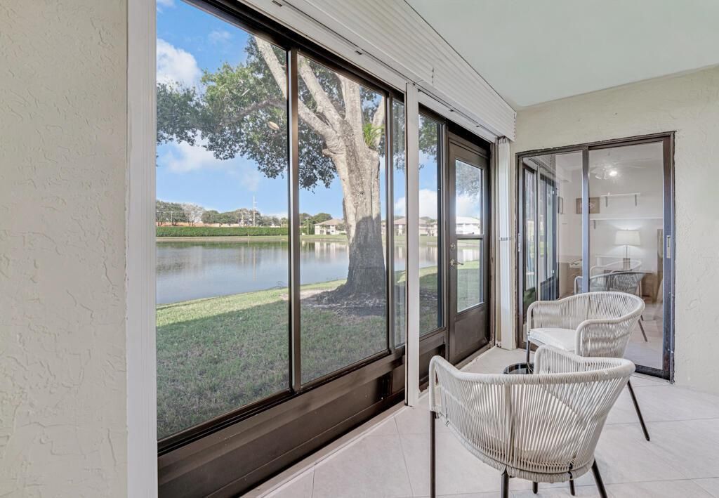 15301 Pembridge Avenue, Unit 49, Delray Beach, FL 33484 Photo