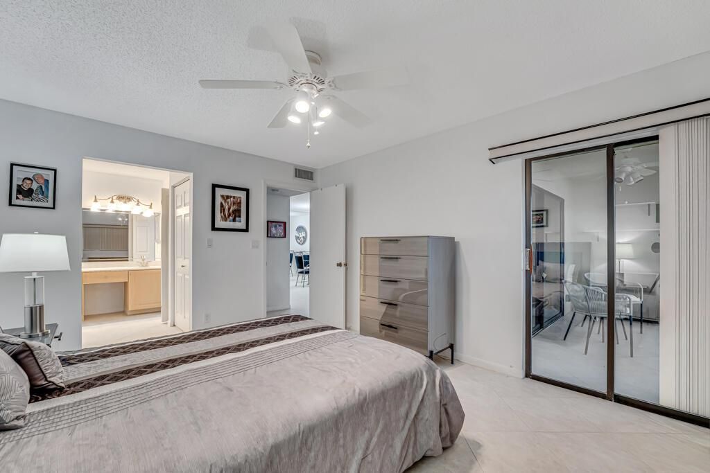 15301 Pembridge Avenue, Unit 49, Delray Beach, FL 33484 Photo