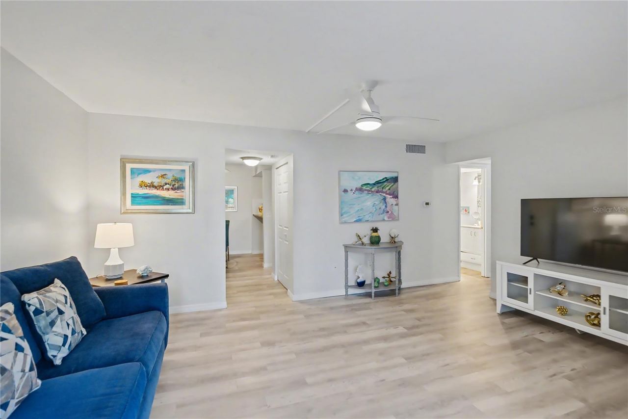 6157 Midnight Pass Road, Unit E23, Sarasota, FL 34242 Photo