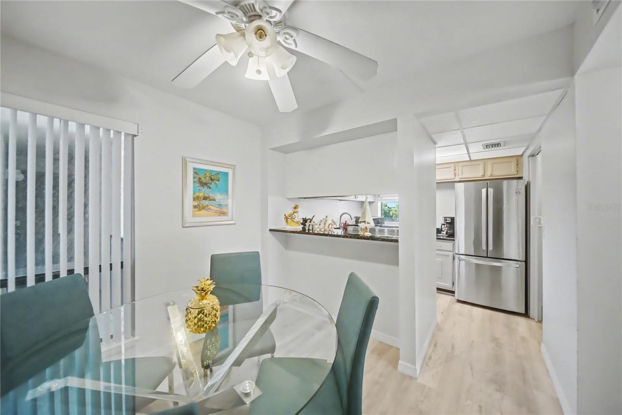 6157 Midnight Pass Road, Unit E23, Sarasota, FL 34242 Photo