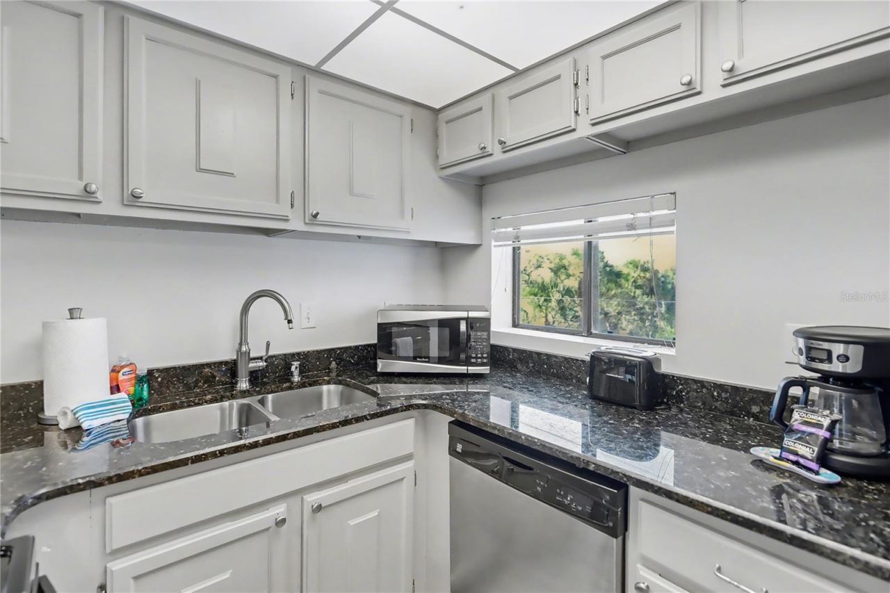 6157 Midnight Pass Road, Unit E23, Sarasota, FL 34242 Photo