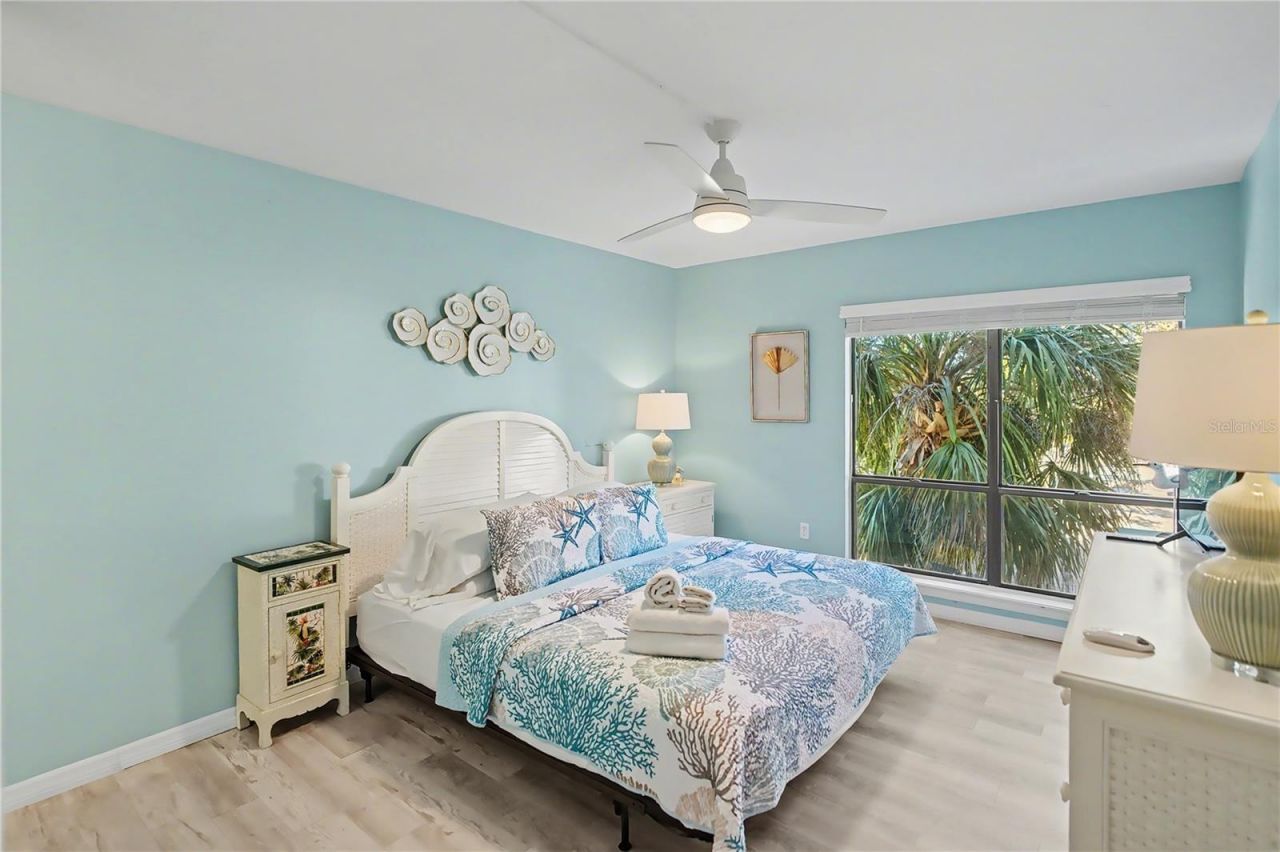 6157 Midnight Pass Road, Unit E23, Sarasota, FL 34242 Photo