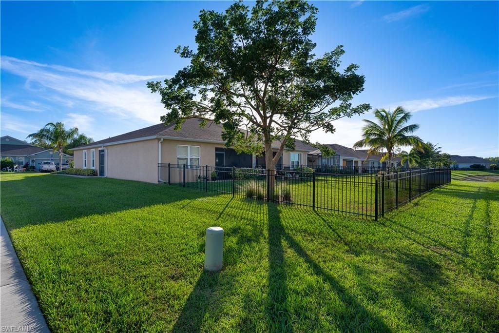2085 Pigeon Plum Way, North Fort Myers, FL 33917 Photo