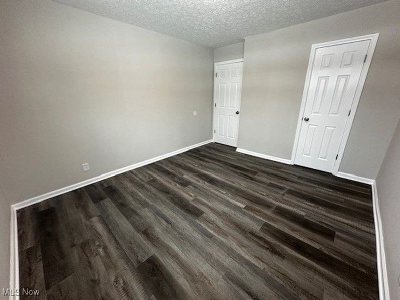 1697 Hawthorne Drive, Cleveland, OH 44124 Photo 11