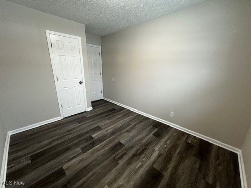 1697 Hawthorne Drive, Cleveland, OH 44124 Photo 9