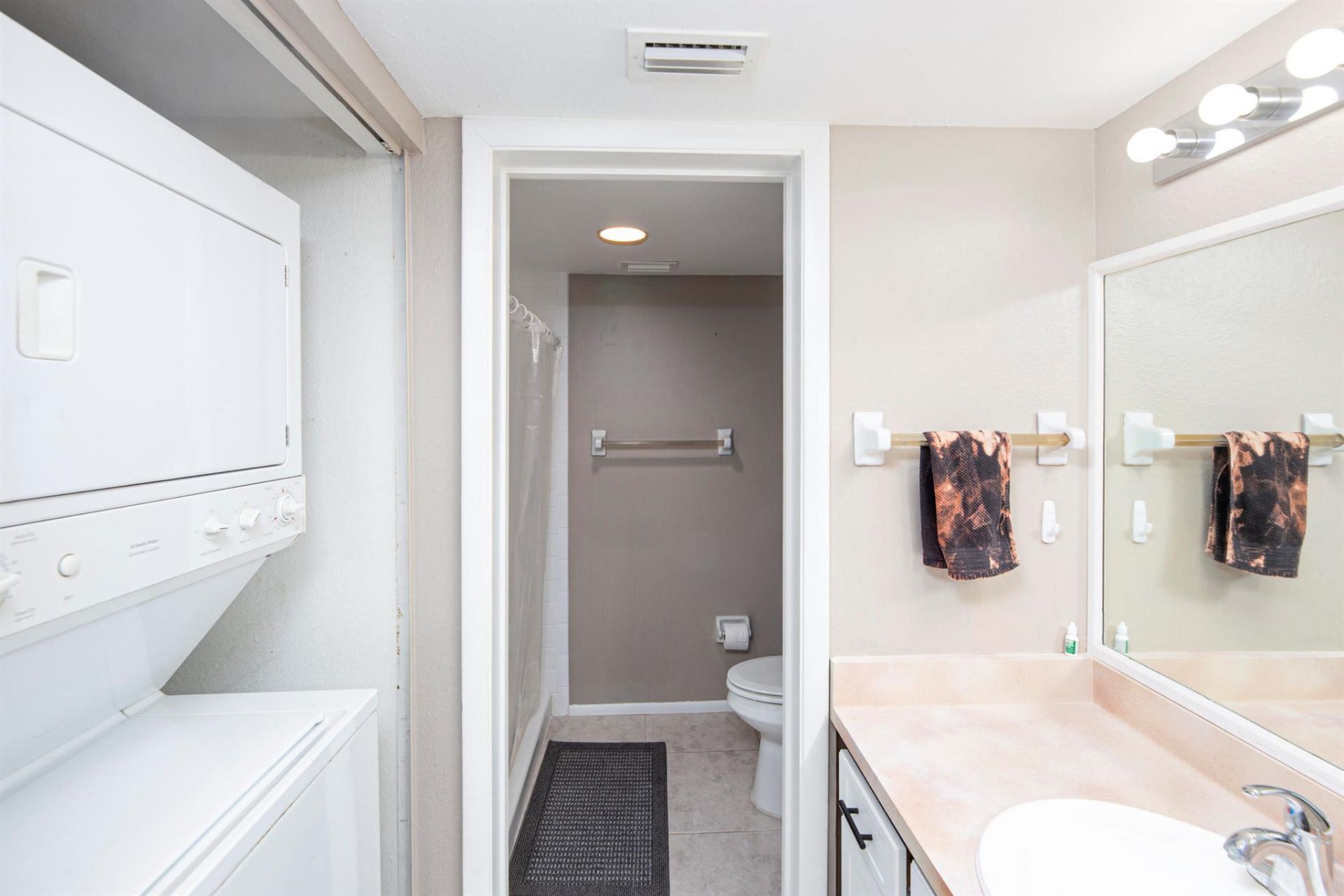 1673 SE Green Acres Circle, Unit 201, Port Saint Lucie, FL 34952 Photo