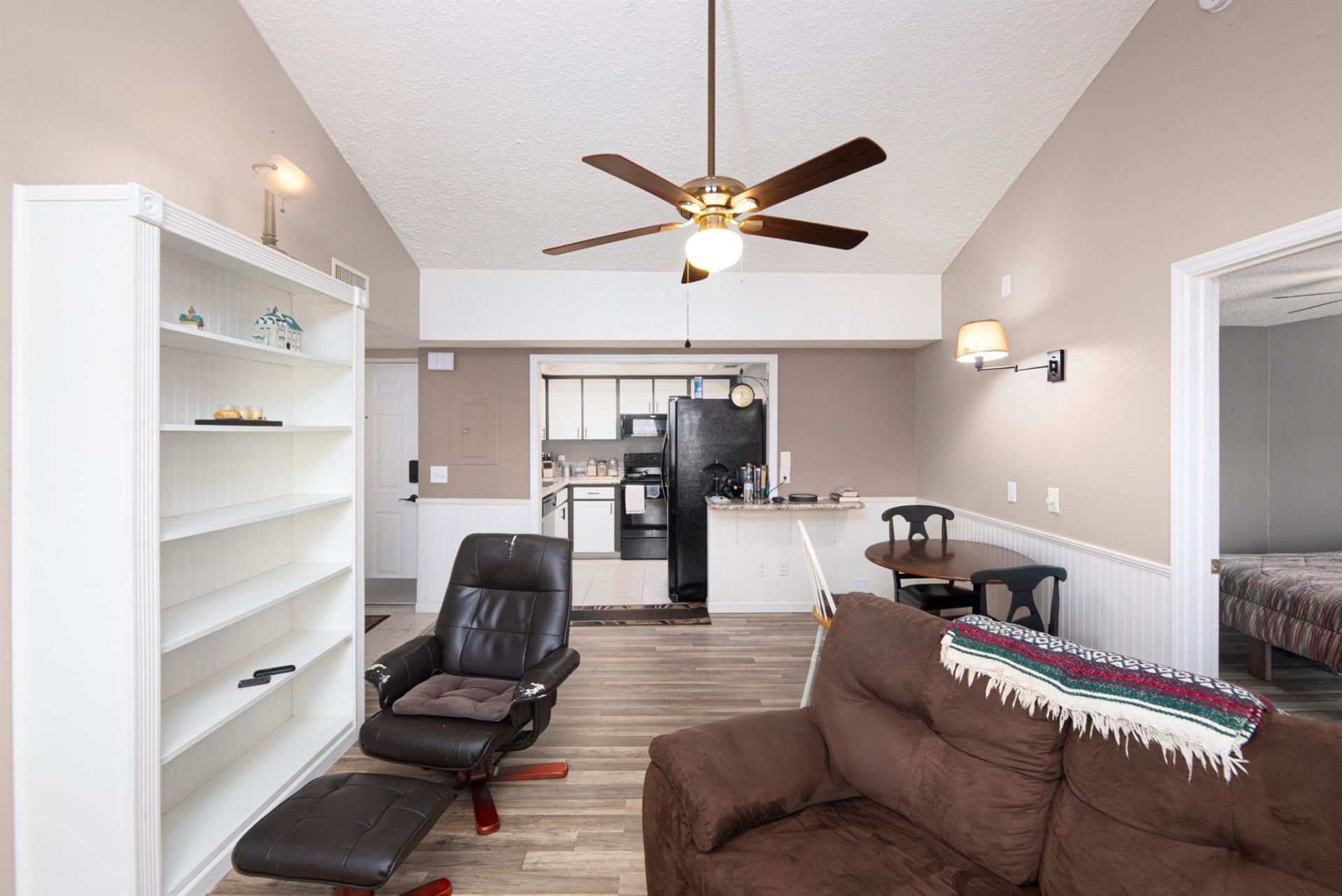 1673 SE Green Acres Circle, Unit 201, Port Saint Lucie, FL 34952 Photo