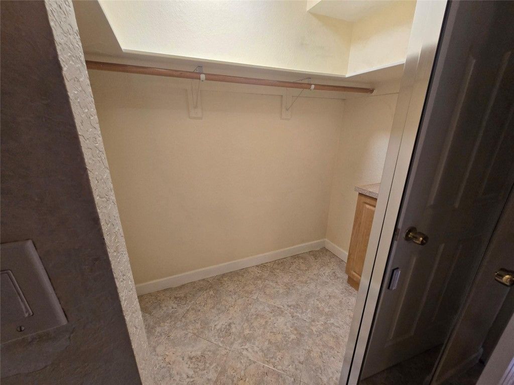 3531 NW 50th Avenue, Unit 609, Lauderdale Lakes, FL 33319 Photo