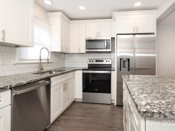 6432 Old Pineville Road, Charlotte, NC 28217