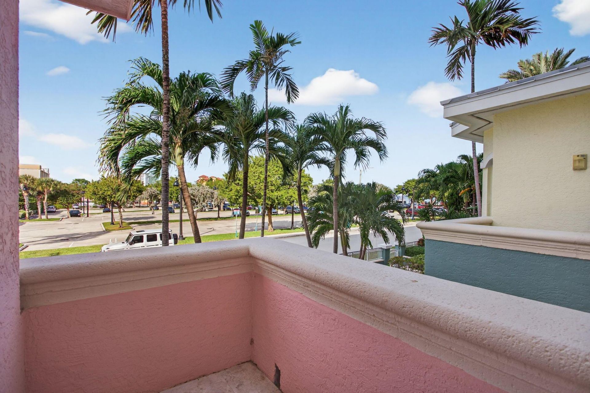 2051 SE 3rd Street, Unit Th8, Deerfield Beach, FL 33441 Photo