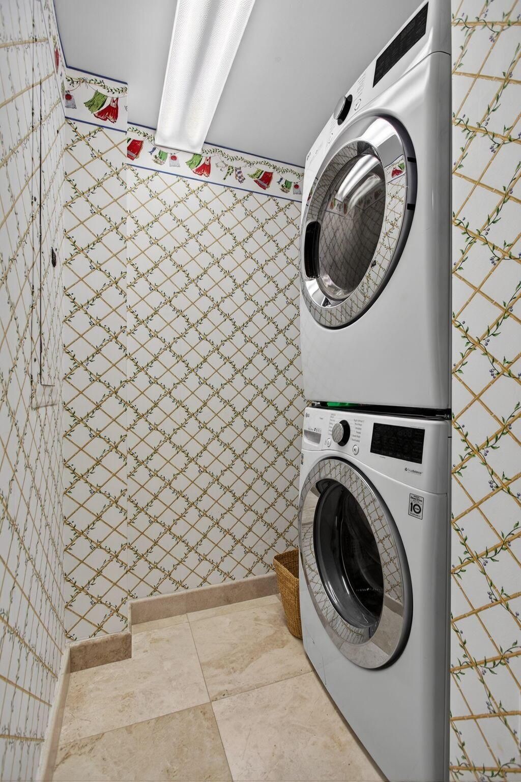 2051 SE 3rd Street, Unit Th8, Deerfield Beach, FL 33441 Photo