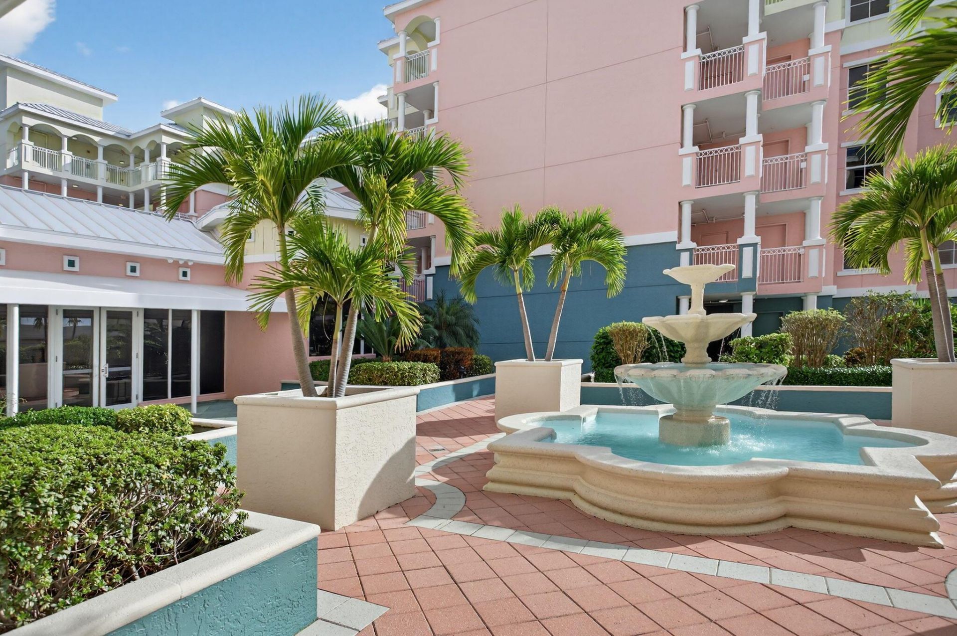 2051 SE 3rd Street, Unit Th8, Deerfield Beach, FL 33441 Photo