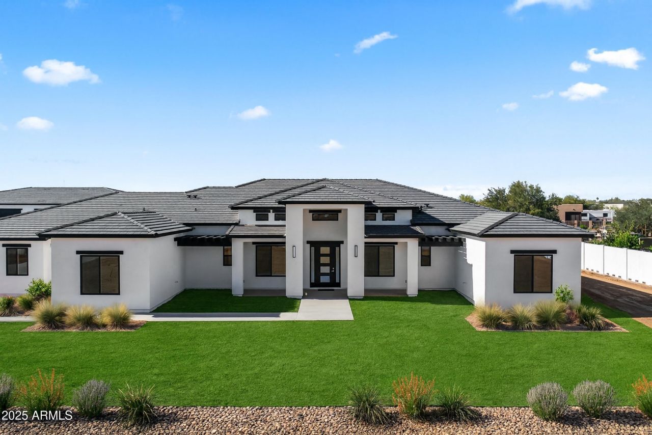 25816 N 155th Avenue, Surprise, AZ 85387 Main Photo