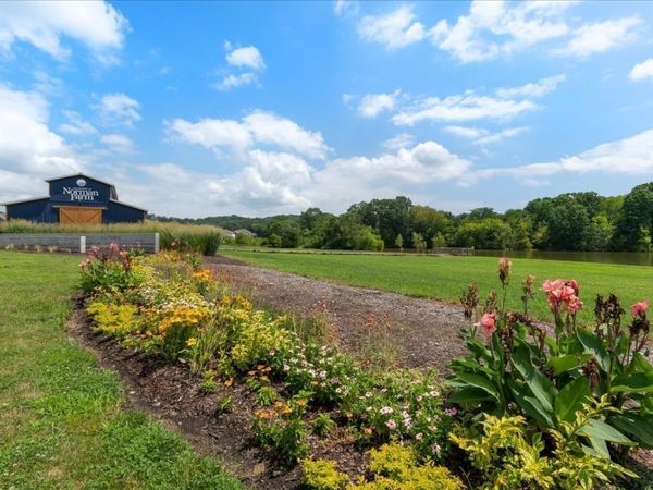 892 Joe Miller Drive , Hendersonville, TN 37075