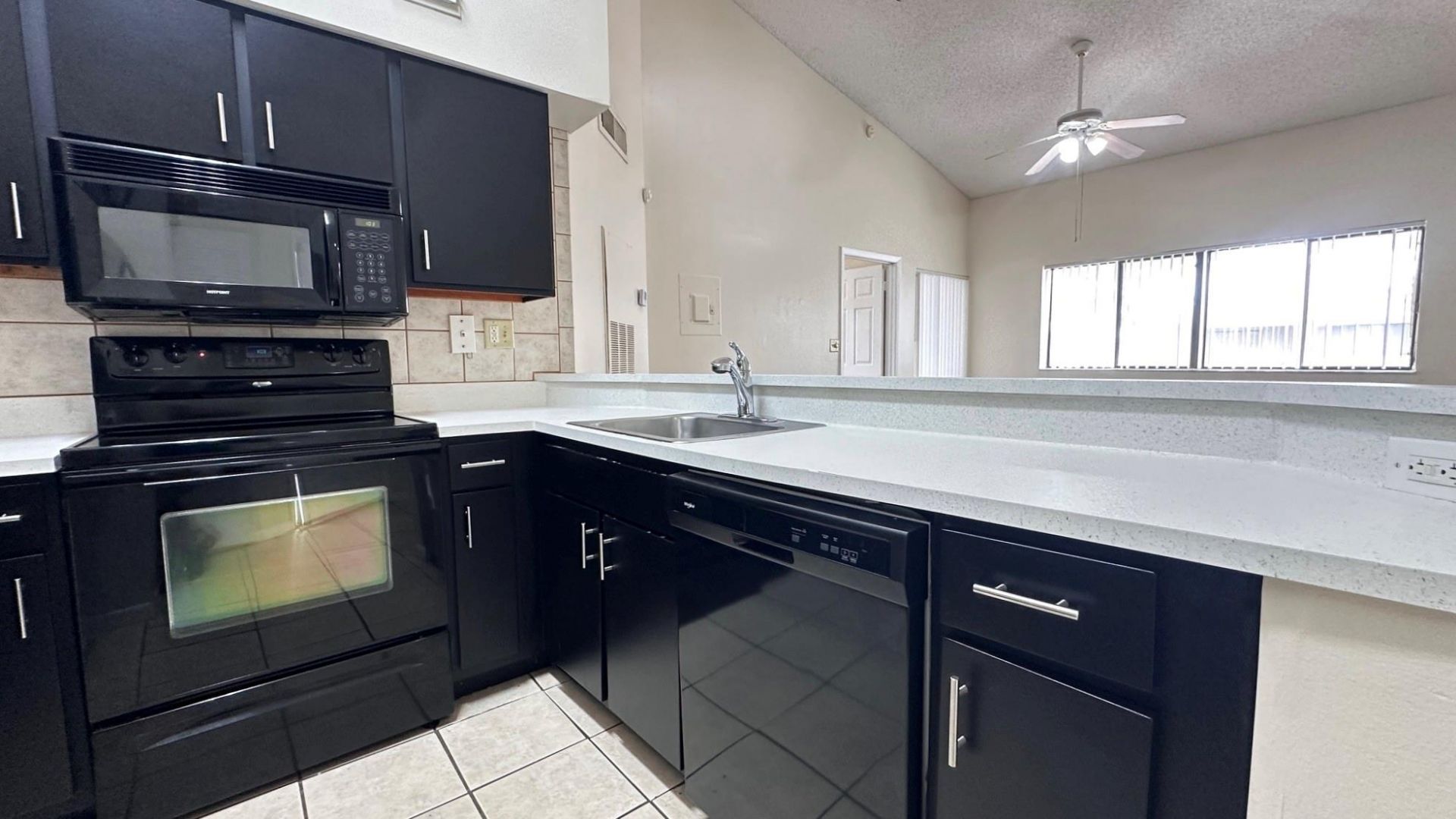 2550 SW 18th Terrace, Unit 2118, Fort Lauderdale, FL 33315 Photo