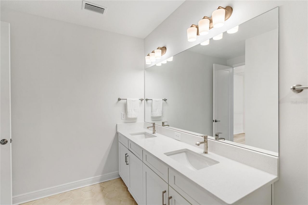 4811 Honey Dew Lane, Bradenton, FL 34211 Photo