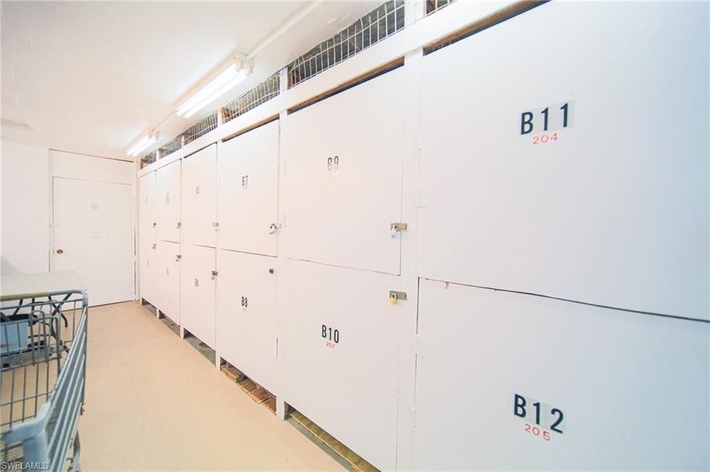 5959 Winkler Rd, Unit 206, Fort Myers, FL 33919 Photo